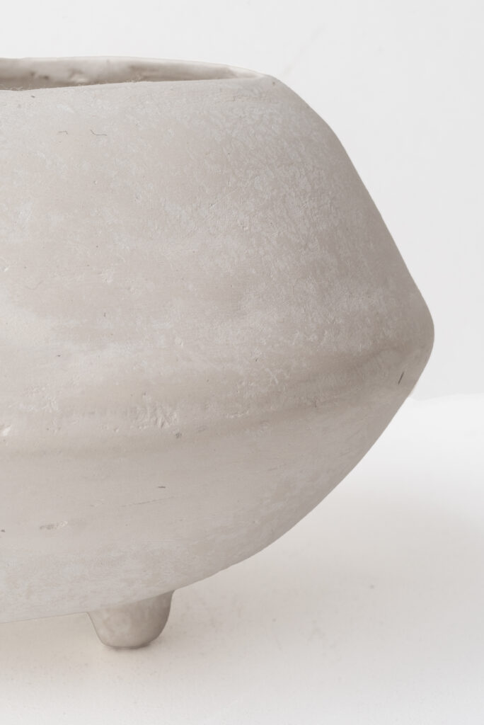 JARRÓN DE PAPEL MACHÉ