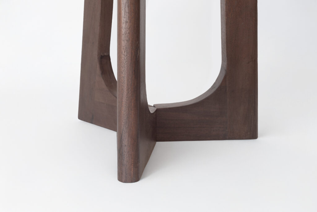 SET 2 MESAS AUXILIARES SET 2 MESAS AUXILIARES