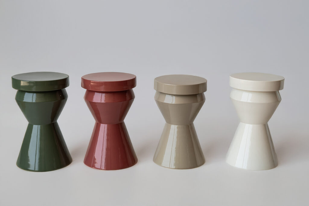 MESA AUXILIAR AKEMI AUBURN MESA AUXILIAR AKEMI AUBURN